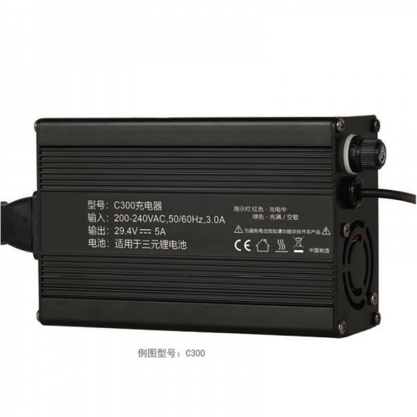 KRE-C300117603,117.6V 3A 300W Li-Ion Battery Charger